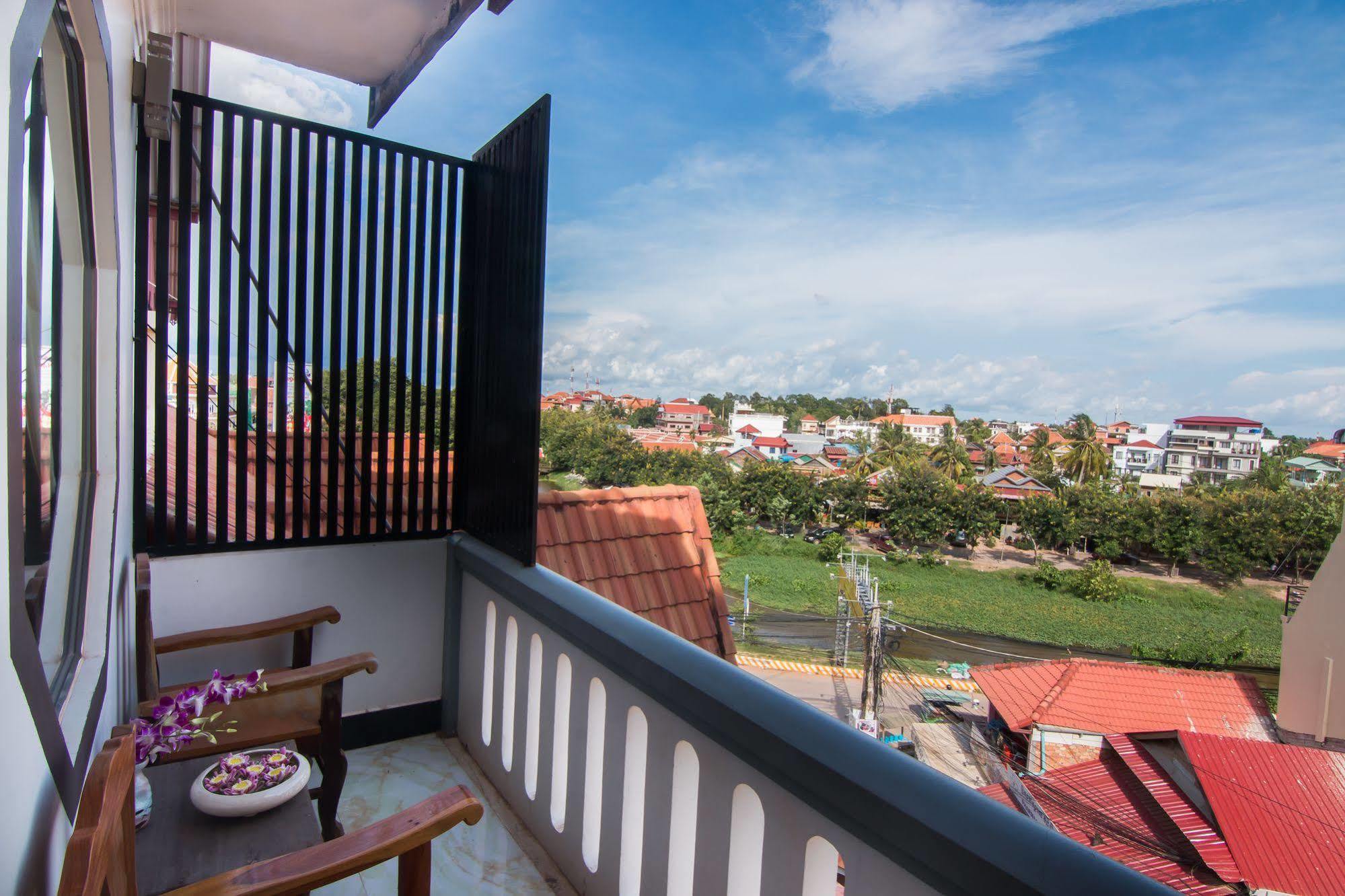 Angkor Udom Guesthouse Siem Reap Exterior foto
